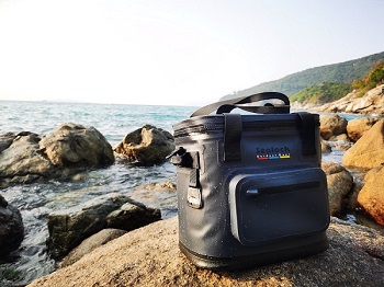 Sealock Mollis Cool Pera & IMPERVIUS Bag: Your Inquisitor Outdoor Socius